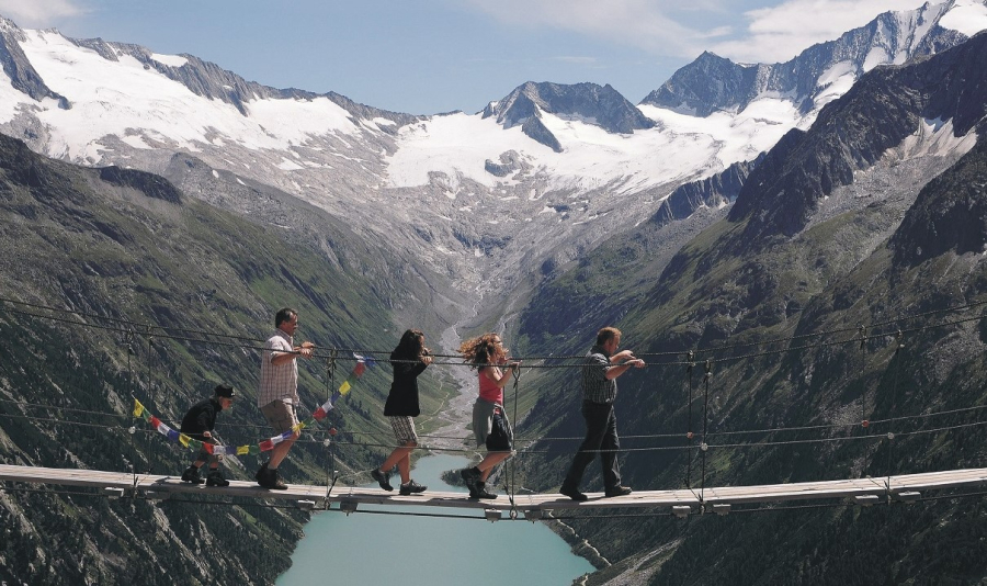 compagni-di-viaggio_page-0001